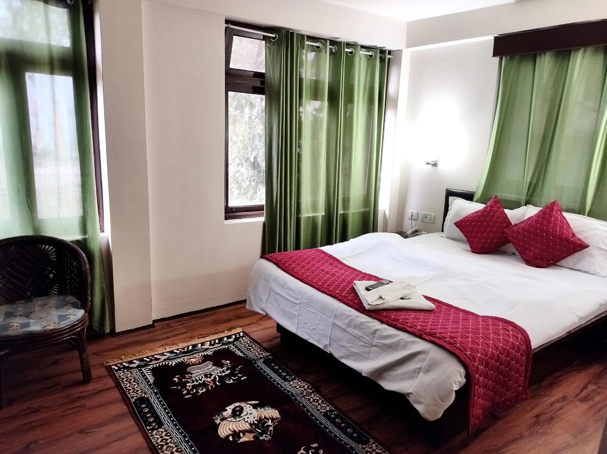 Bamboo Grove Hotell Gangtok Exteriör bild